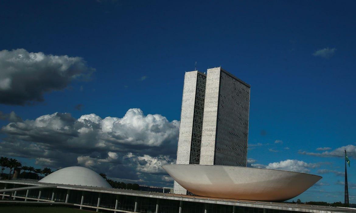CCJ aprovou suspens&atilde;o de validade