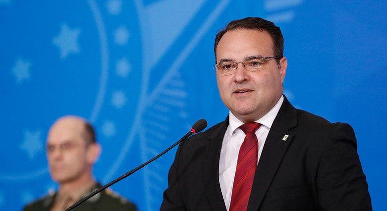 Relat&oacute;rio foi feito pelo ministro Jorge Oliveira