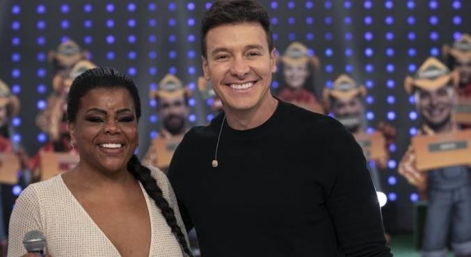 Hora do Faro deste domingo (31) recebe Tati Quebra Barraco, a sexta eliminada de A Fazenda 13