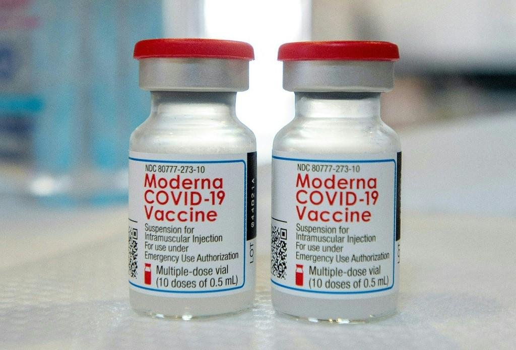 Dessa quantidade 10 milh&otilde;es de doses da Moderna ser&atilde;o oferecidas "rapidamente" aos pa&iacute;ses em desenvolvimento