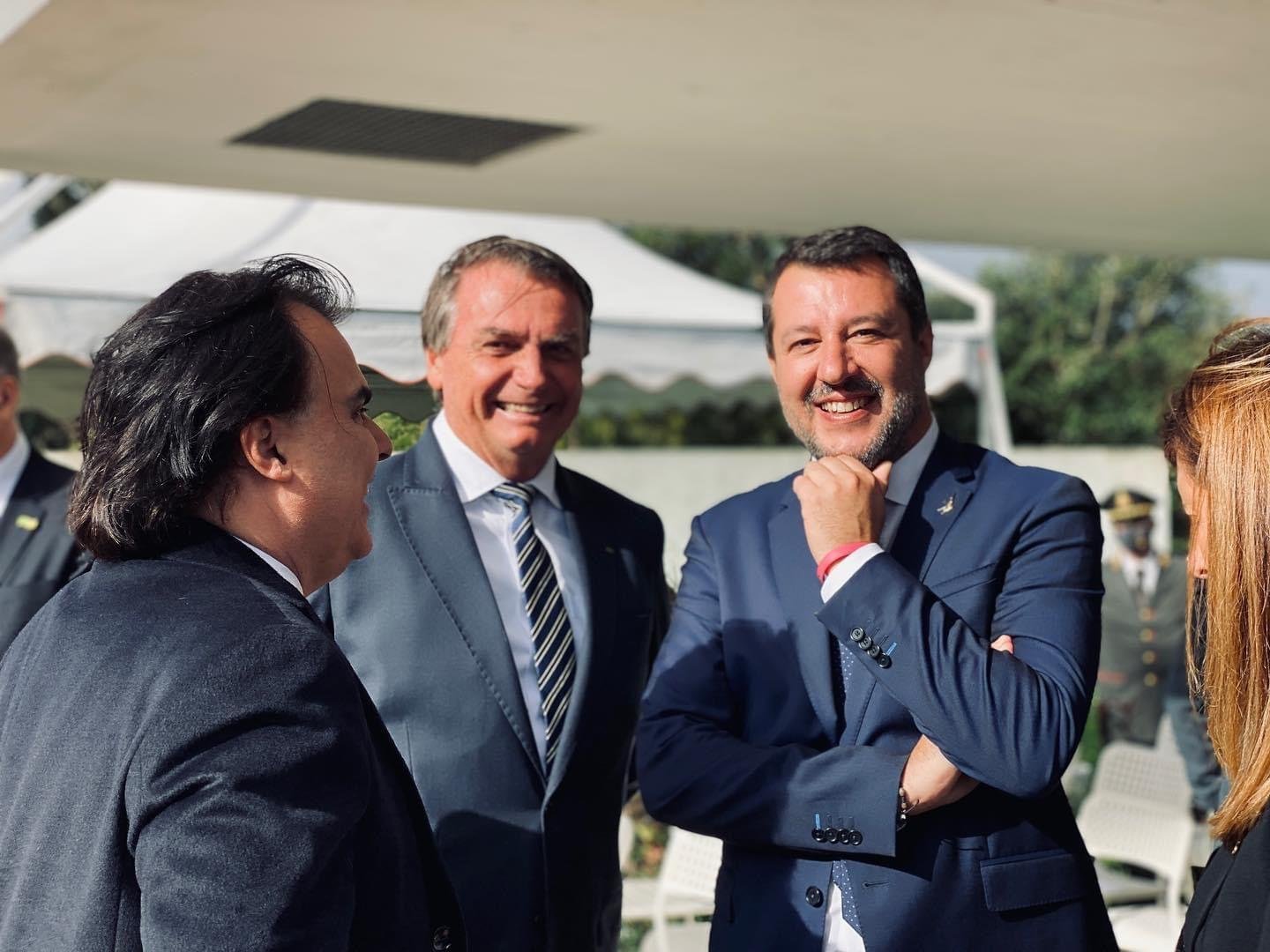 Ex-ministro do interior, senador Matteo Salvini agradeceu pela participa&ccedil;&atilde;o do Brasil no envio do terrorista Cesare Battisti &agrave; It&aacute;lia