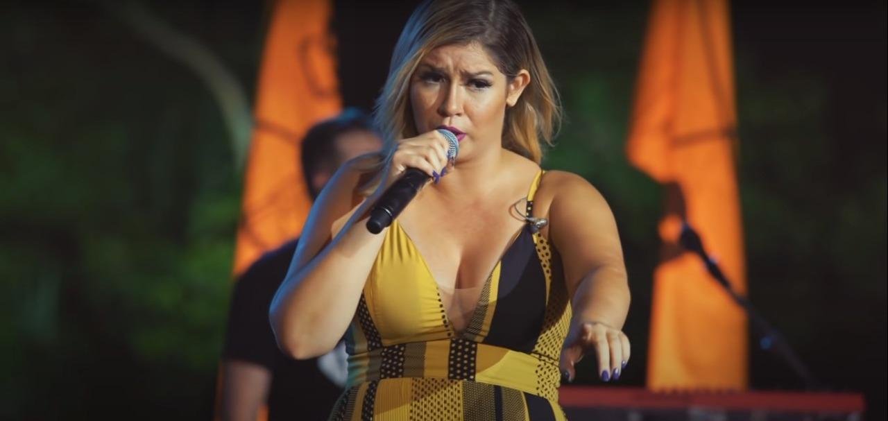 Mar&iacute;lia Mendon&ccedil;a, de 26 anos, morreu nesta sexta-feira (5)