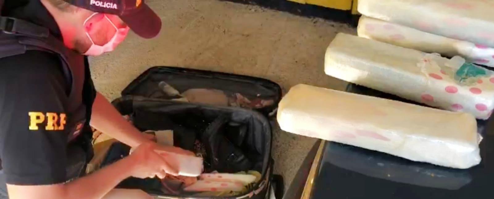 Bagagem com entorpecente foi retirada em Cuiab&aacute;, no Mato Grosso