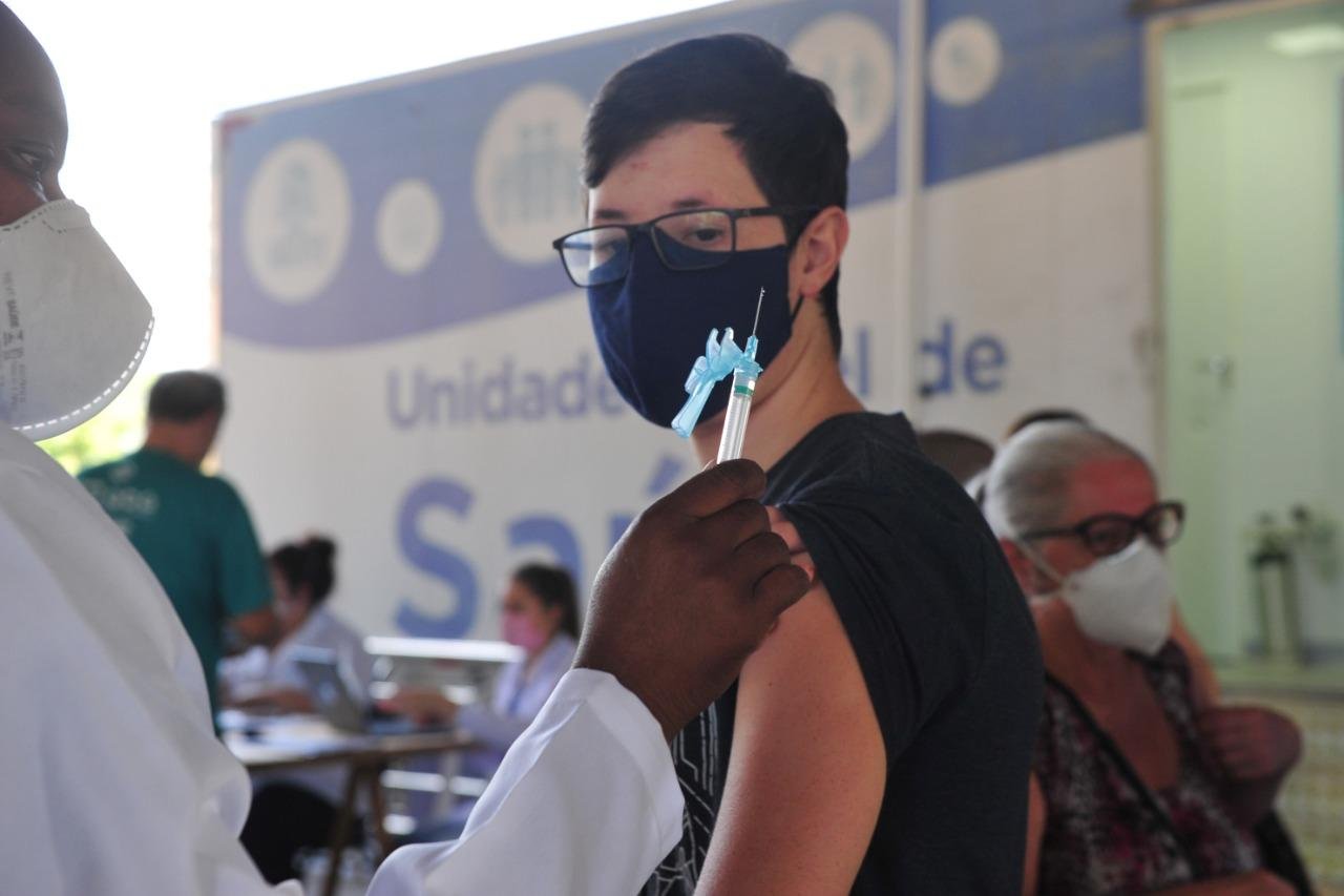Imunizantes ser&atilde;o oferecidos para os v&aacute;rios grupos