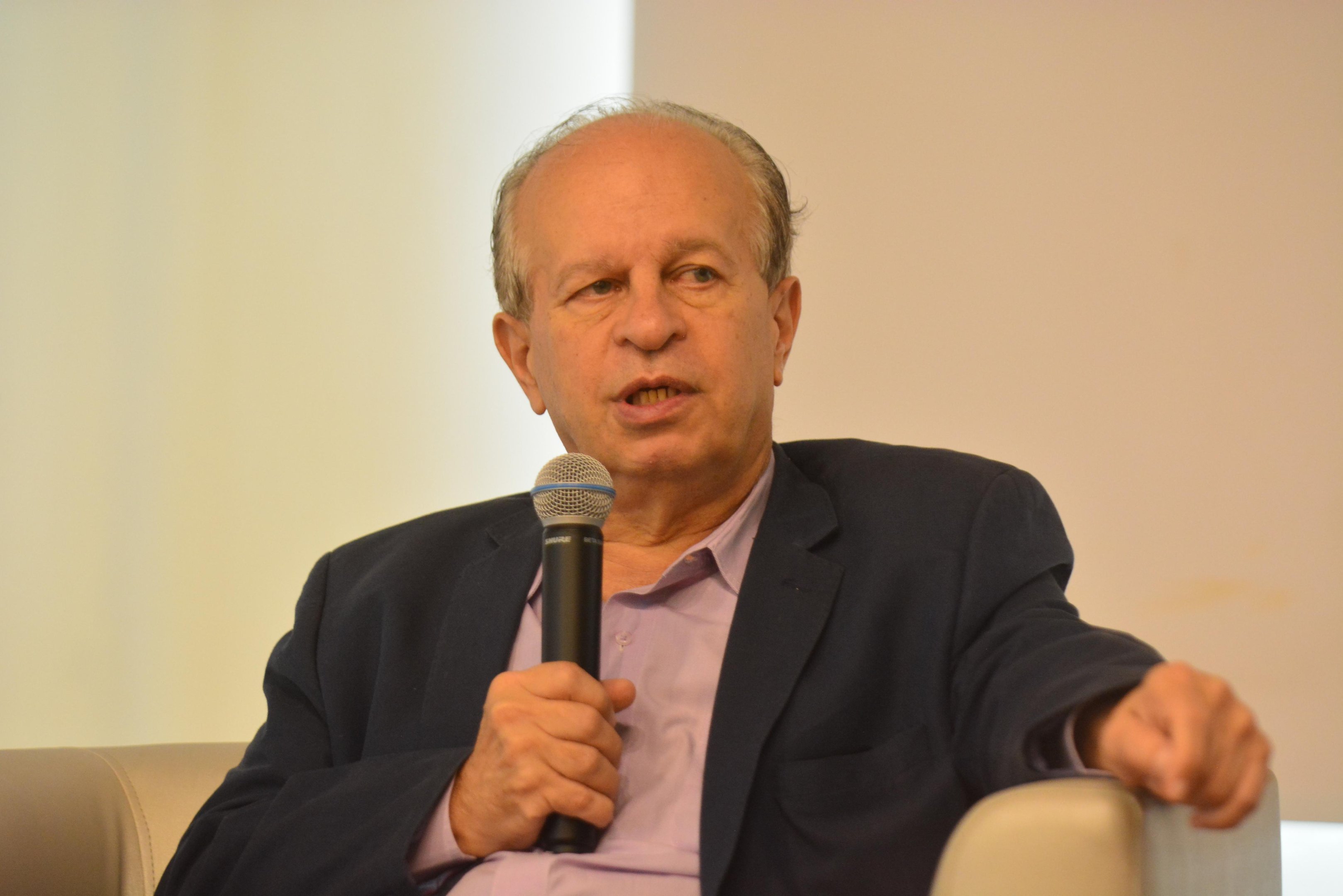 Ex-ministro da educa&ccedil;&atilde;o Renato Janine Ribeiro