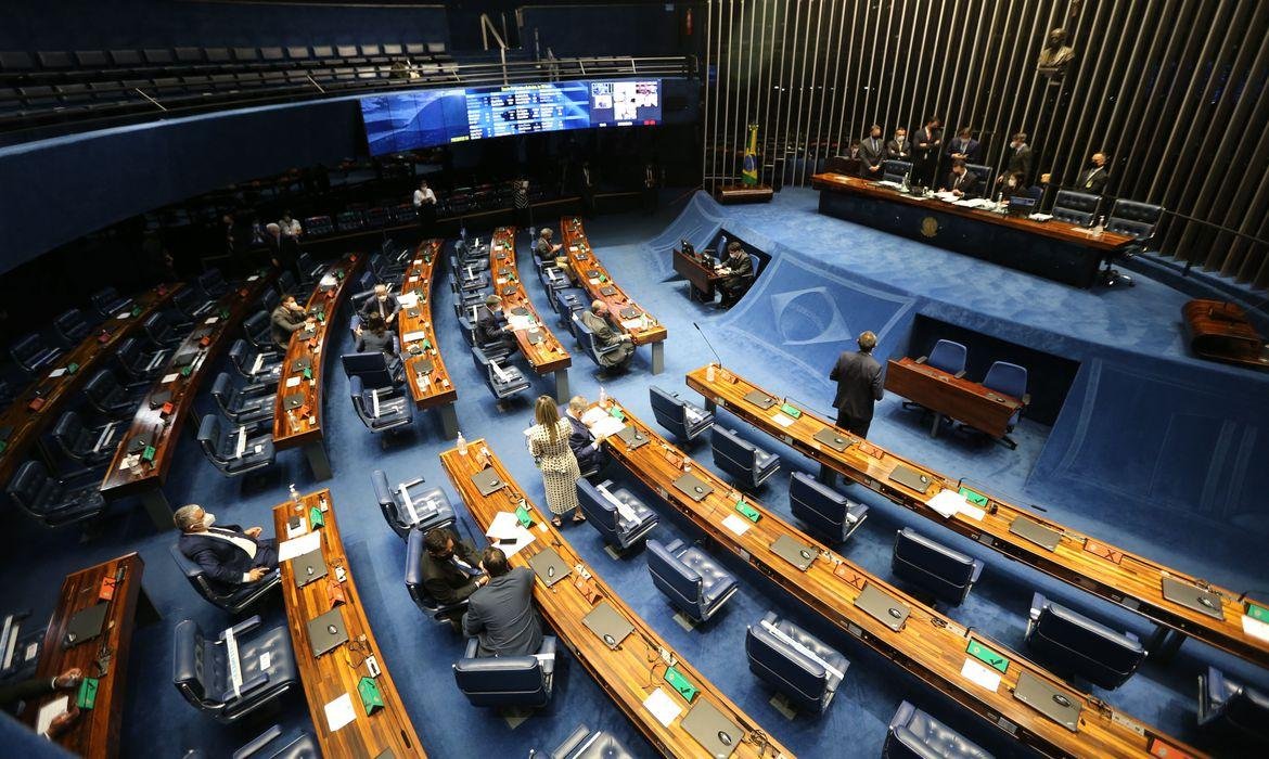 Texto exclui 4 mil hectares da flora para regulariza&ccedil;&atilde;o fundi&aacute;ria urbana