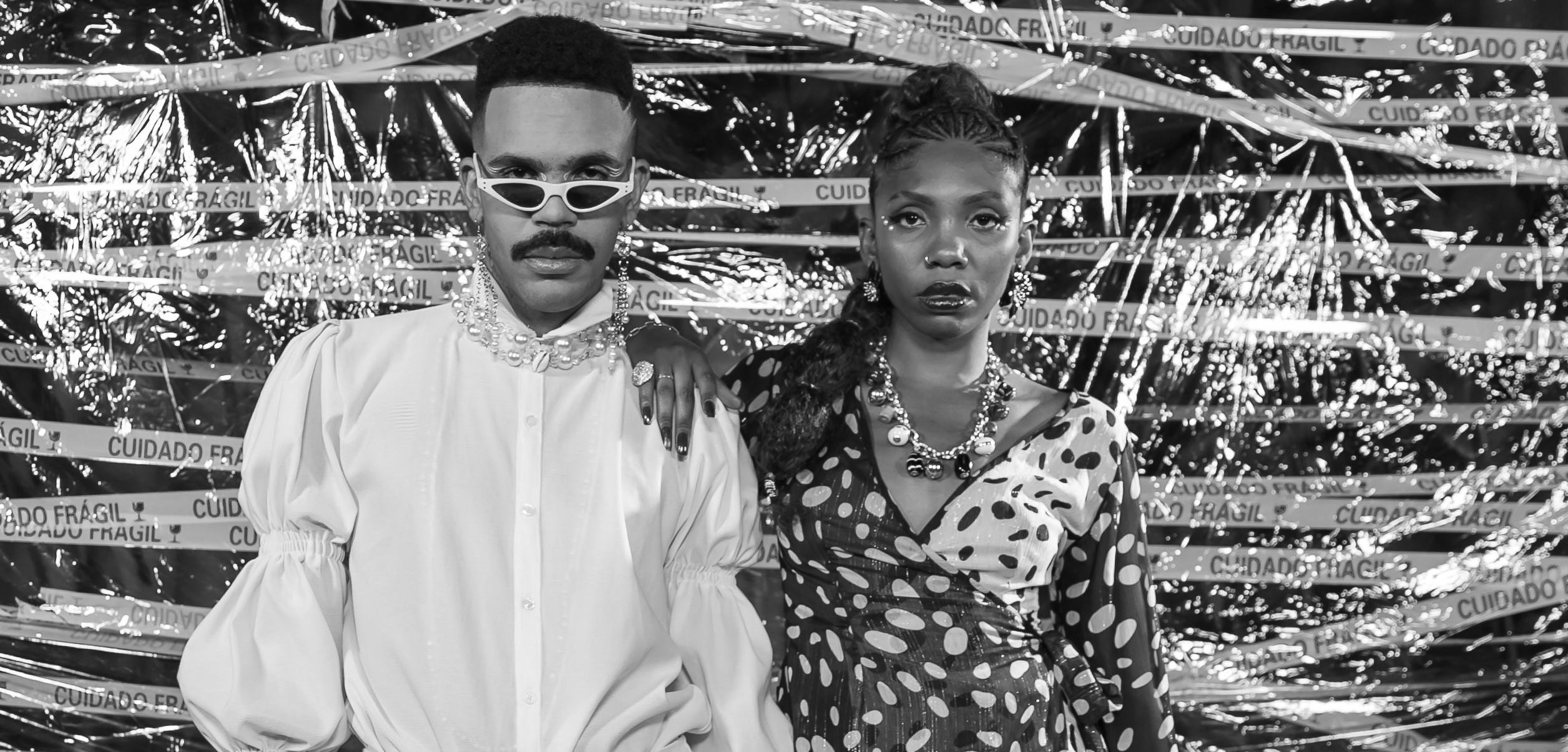Hiran e Kesia cantam "Baile de Pretx" no &aacute;lbum " Proteja Os Seus Sonhos"