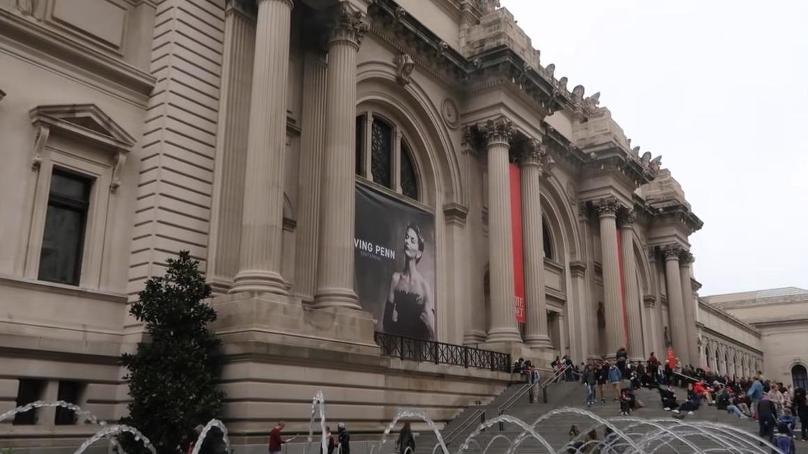 O Metropolitan Museum de Nova York devolveu &agrave; Nig&eacute;ria tr&ecirc;s obras de arte que foram saqueadas no s&eacute;culo XIX