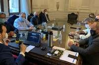 Reunião entre governo e prefeitos para definir a emenda ao projeto