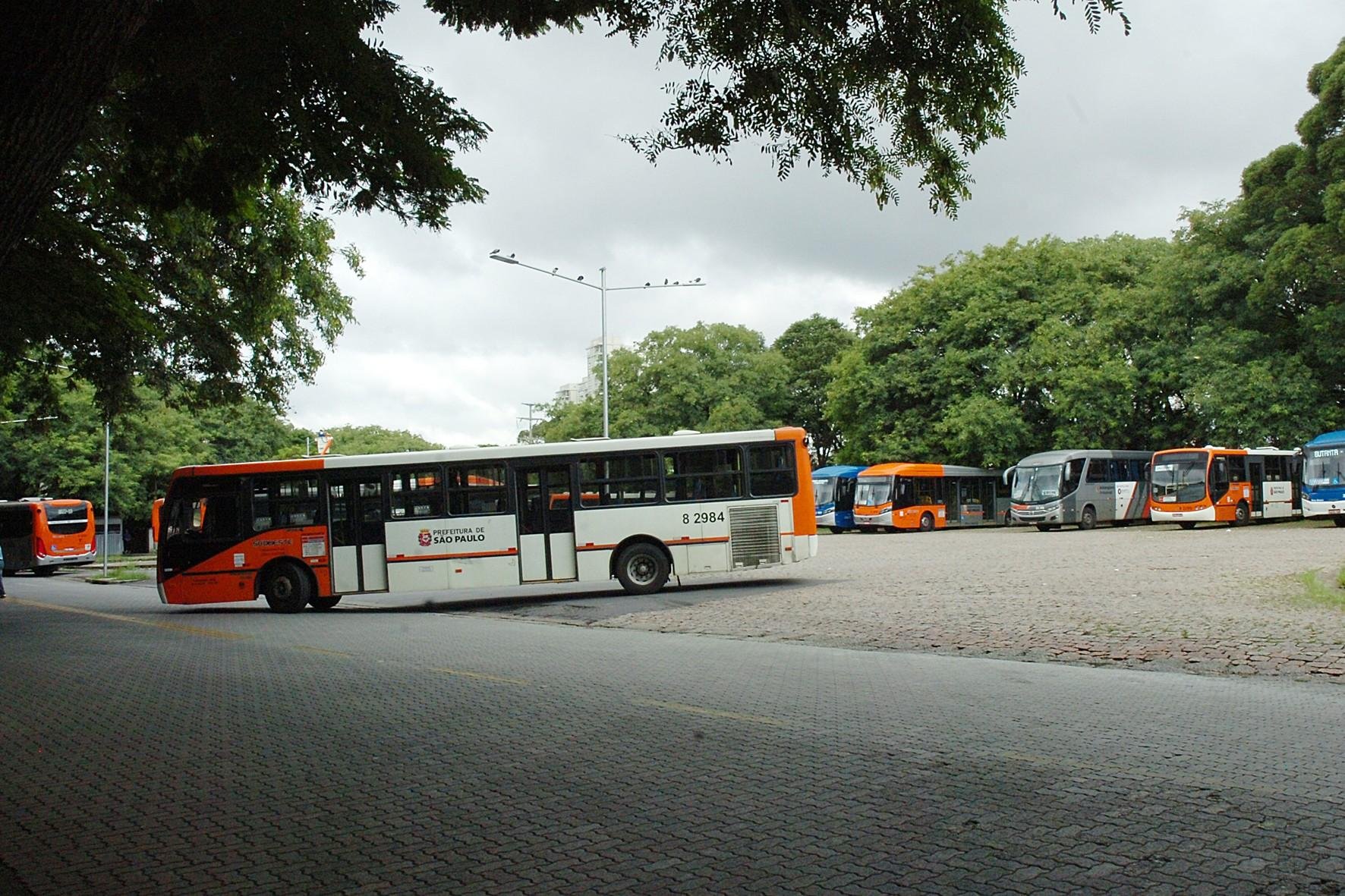 Greve causou caos no transporte municipal de S&atilde;o Paulo