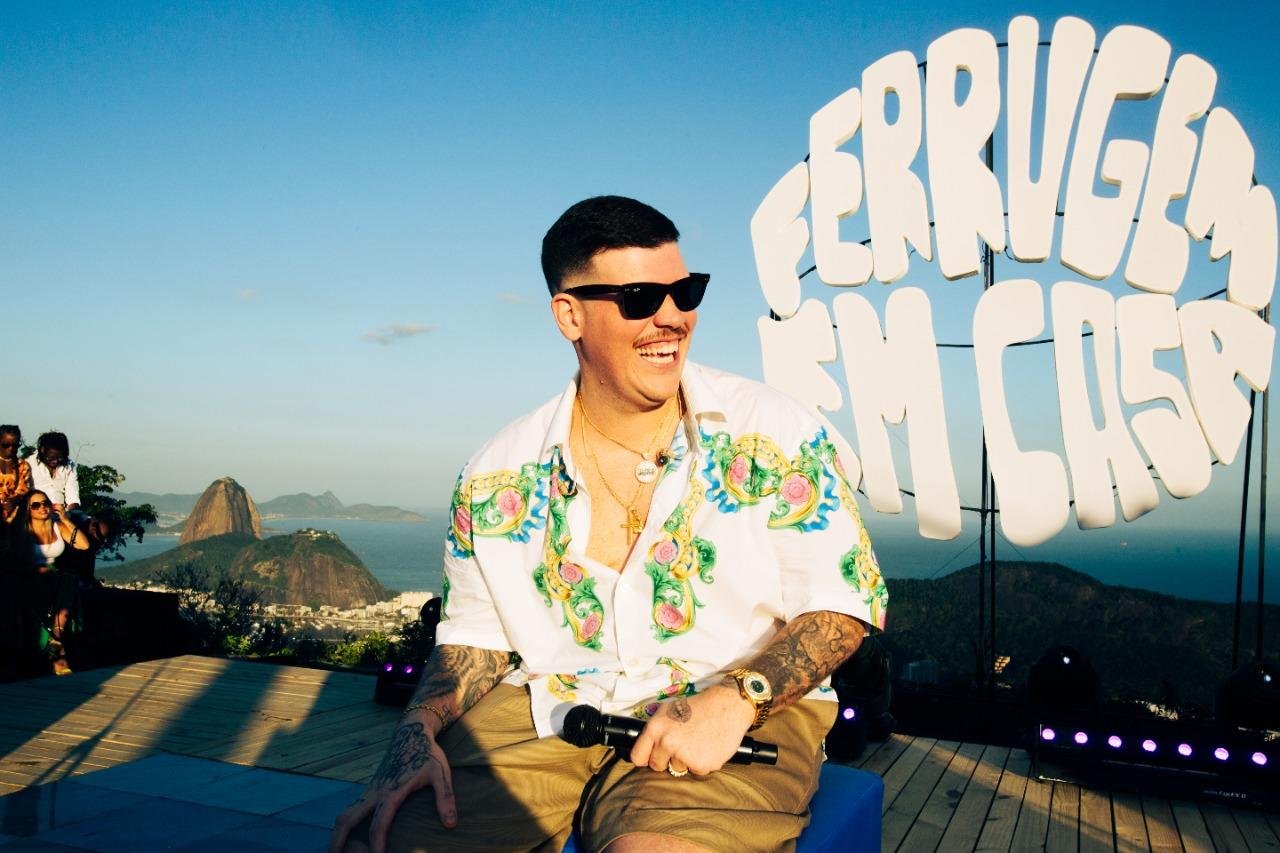 Primeira parte do &aacute;lbum "Ferrugem Em Casa" chega hoje &agrave;s plataformas digitais