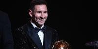 Messi recebeu homenagem de Pelé