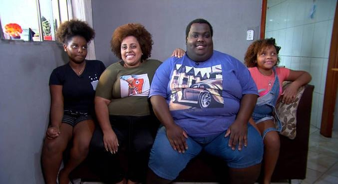 C&acirc;mera Record mostra o drama de obesos que aguardam na fila da cirurgia bari&aacute;trica