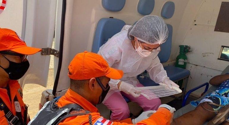 Ap&oacute;s as fortes chuvas que atingiram cidades do sul do estado, bombeiros atuam para levar donativos para a popula&ccedil;&atilde;o