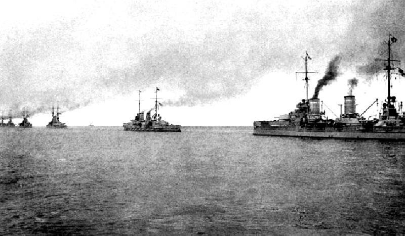 Navios alem&atilde;es foram entregues aos aliados como forma de indeniza&ccedil;&atilde;o.