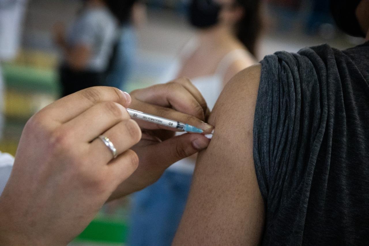 Gin&aacute;sio Municipal aplicar&aacute; doses e hor&aacute;rio reduzido