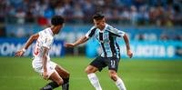 Grêmio abre conversas para renovação de contrato com Ferreira