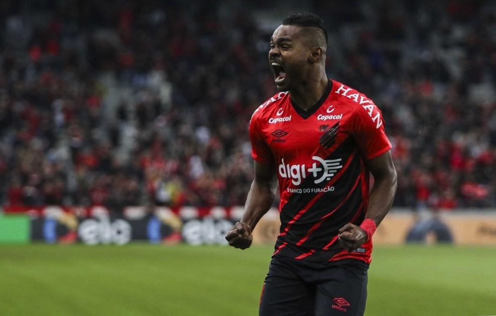 Nik&atilde;o entrou na mira do Inter para a temporada 2022