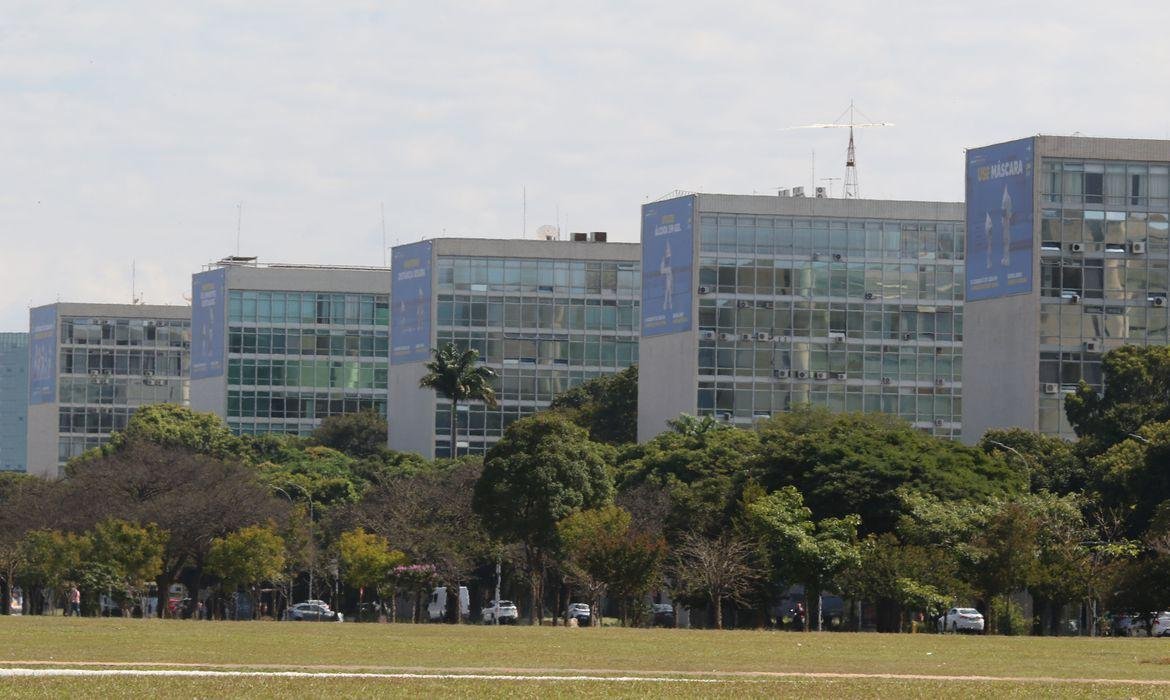 No &uacute;ltimo dia do ano, s&oacute; ser&aacute; poss&iacute;vel fazer o processo digitalmente porque as ag&ecirc;ncias banc&aacute;rias estar&atilde;o fechadas ao p&uacute;blico