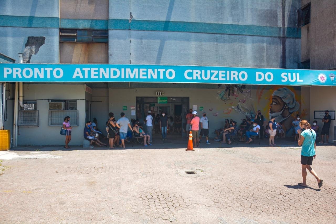 Segue forte a procura por testes de Covid-19 nas unidades de sa&uacute;de da Capital