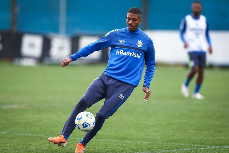 Jean Pyerre segue com situa&ccedil;&atilde;o indefinida no Gr&ecirc;mio