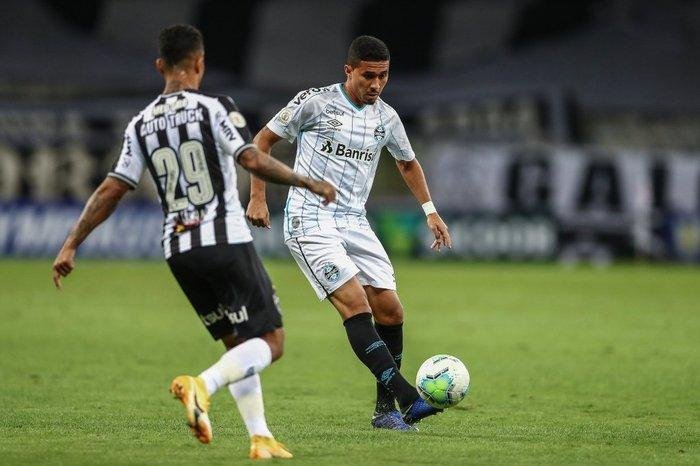 Gr&ecirc;mio pretende avaliar jogador no grupo de Transi&ccedil;&atilde;o durante o Gauch&atilde;o