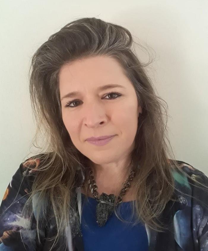 Carol Biberg &eacute; coordenadora do RS Criativo, iniciativa da Secretaria de Estado da Cultura que atua na promo&ccedil;&atilde;o do desenvolvimento socioecon&ocirc;mico sustent&aacute;vel e integrado  por meio do fortalecimento de cadeias e arranjos produtivos relacionados &agrave; economia criativa