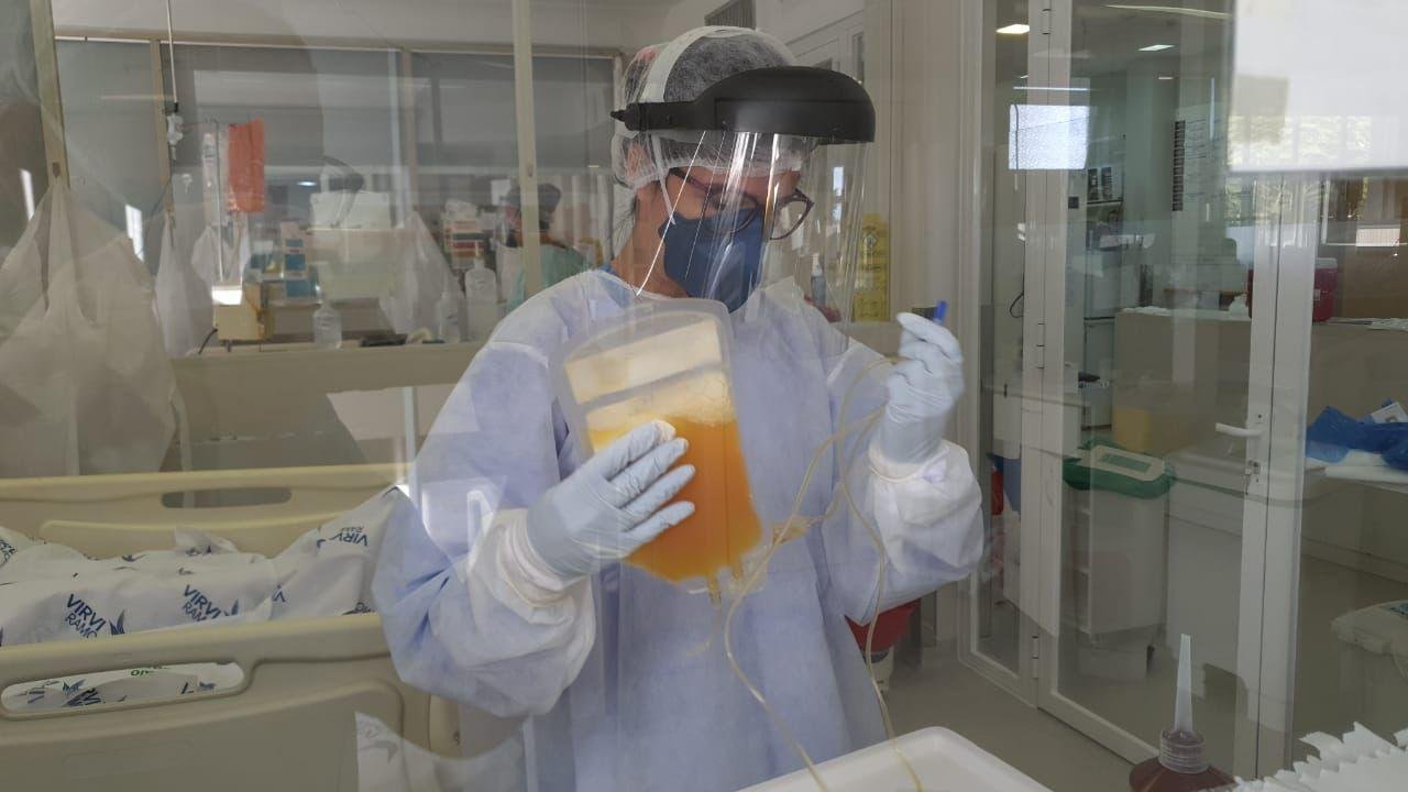Estudo utiliza o plasma de vacinados da Covid-19 em pacientes rec&eacute;m infectados pelo v&iacute;rus