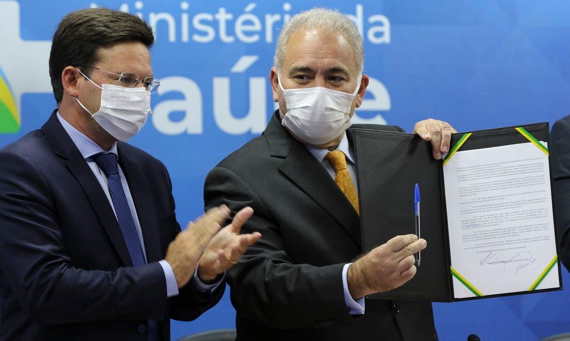 Ministro assinou antecipa&ccedil;&atilde;o nesta quarta-feira