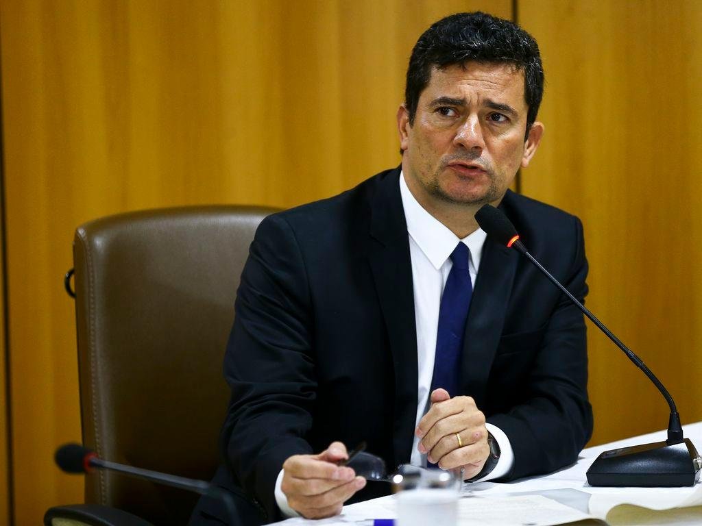 Moro havia contra&iacute;do a Covid-19