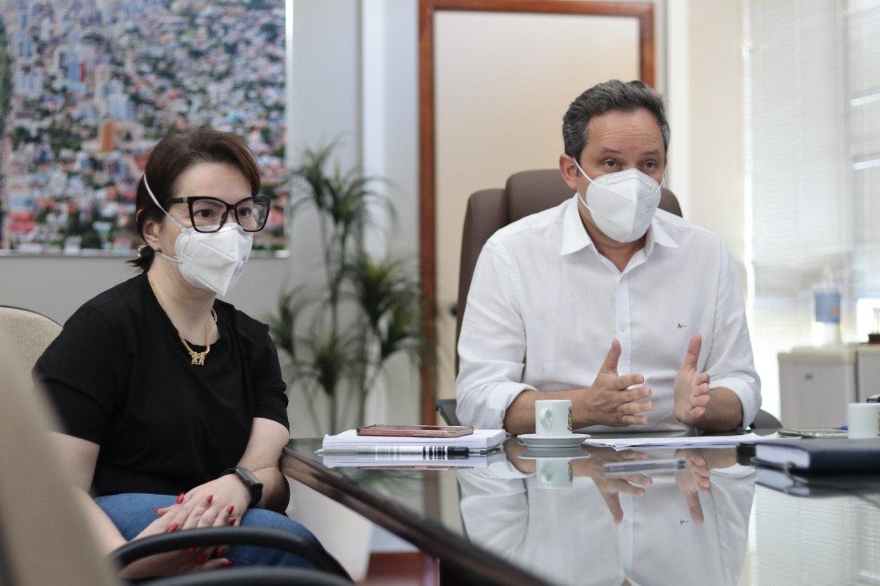 Prefeito Pedro Almeida disse que s&atilde;o realizados 4 mil testes por semana