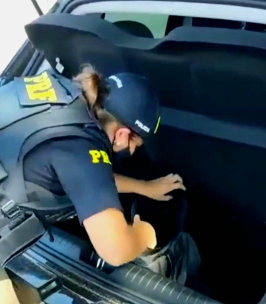 PRF prendeu um homem transportando drogas sint&eacute;ticas em Uruguaiana