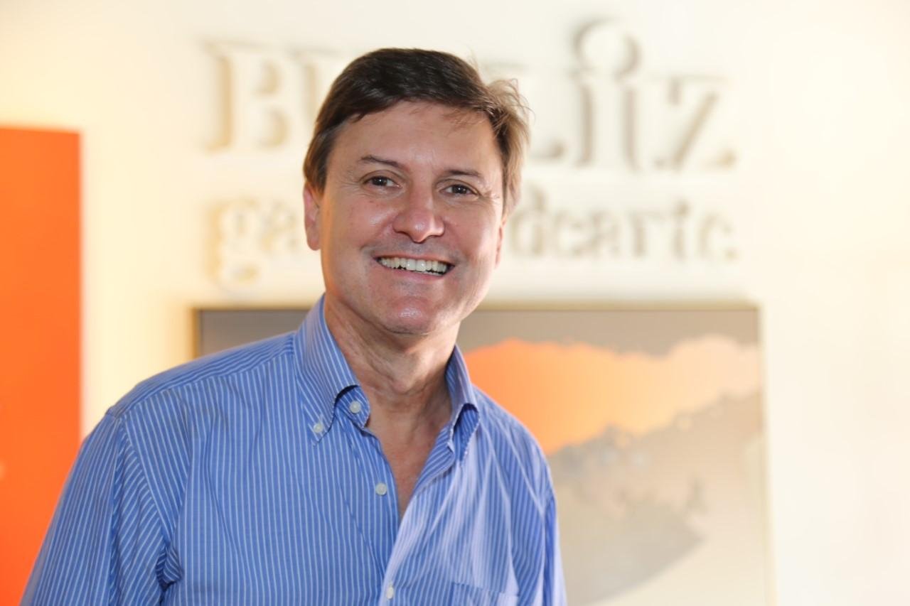 O competente marchand Nicholas Bublitz que ter&aacute; Semana Bublitz de Arte na Saba, em Atl&acirc;ntida