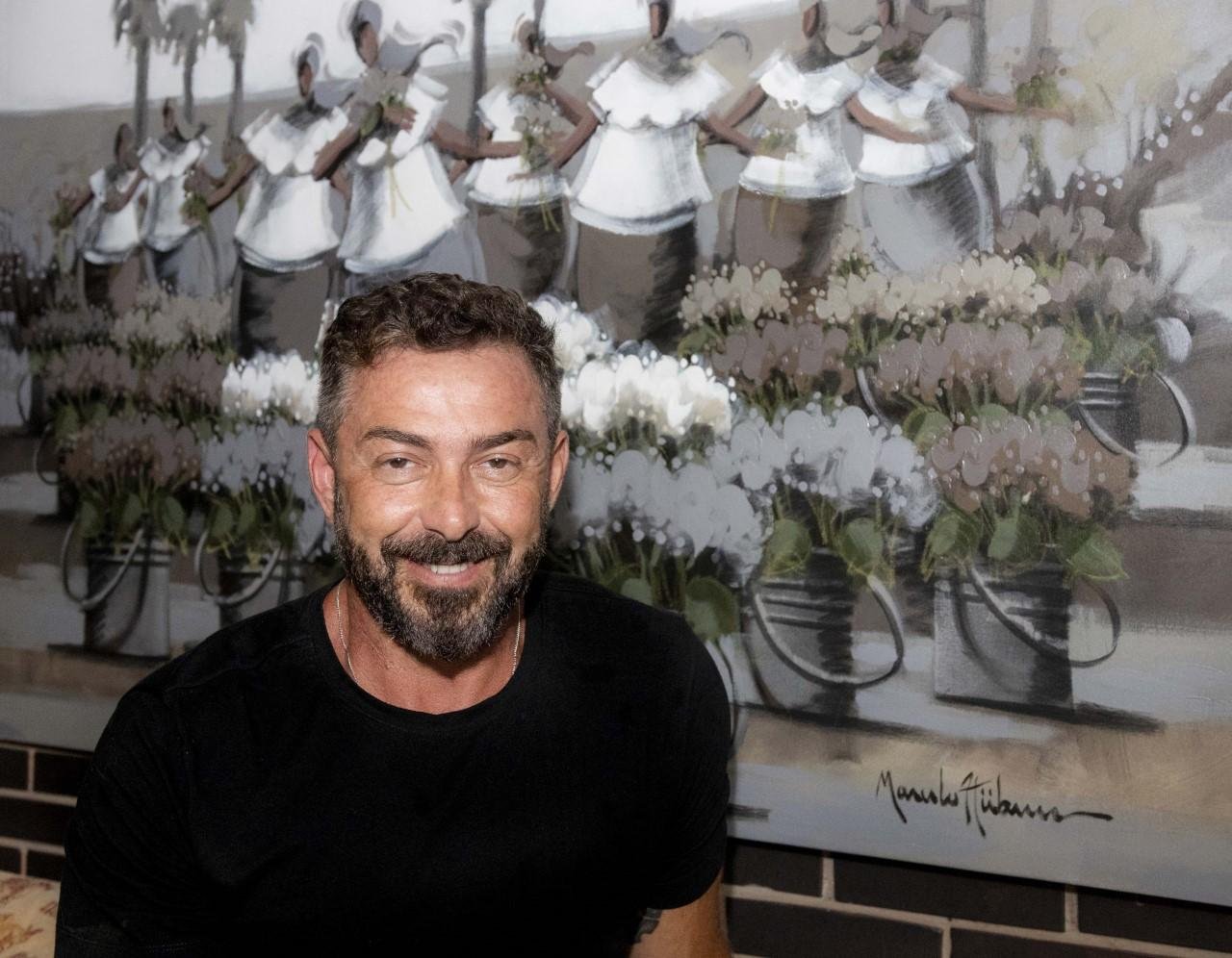 Semana de Arte da Saba ter&aacute; pinturas ao vivo de Marcelo H&uuml;bner