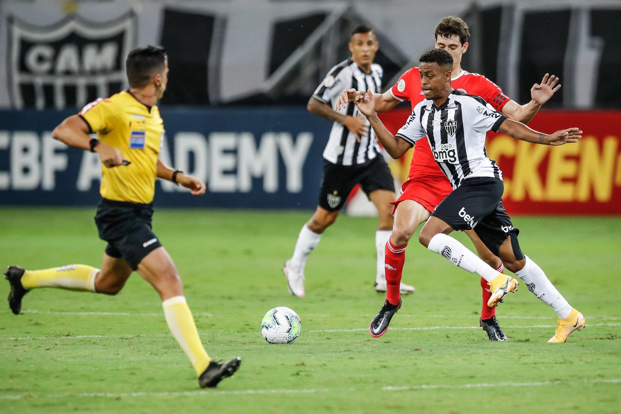 Colorado encara o atual campe&atilde;o na primeira rodada