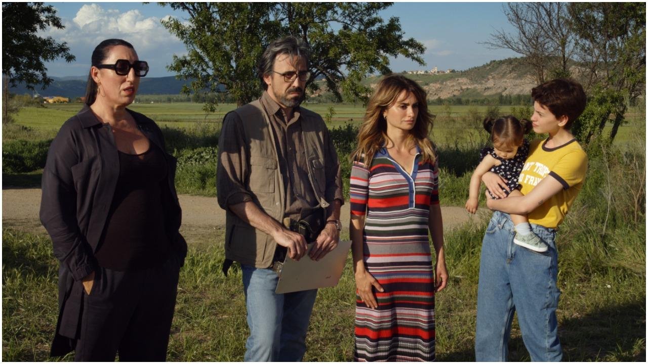 Uma das novidades nas telas &eacute; a produ&ccedil;&atilde;o &ldquo;Madres Paralelas&rdquo;, escrita e dirigida por Pedro Almod&oacute;var