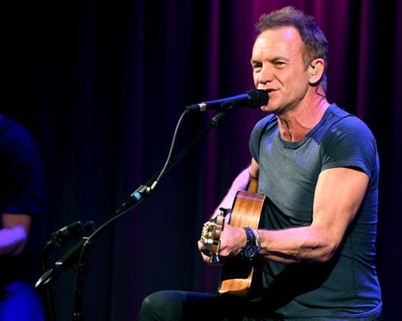 A opera&ccedil;&atilde;o cobre todo o trabalho de composi&ccedil;&atilde;o de can&ccedil;&otilde;es de Sting, incluindo as m&uacute;sicas escritas para a banda The Police