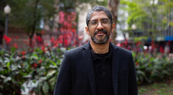 Jeferson Ten&oacute;rio, autor de 'O avesso da pele', participa da abertura da Semana Liter&aacute;ria