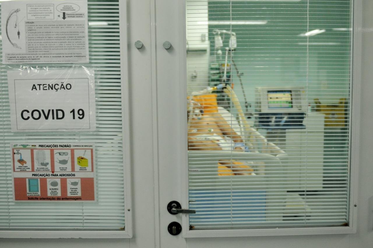 Nesta segunda-feira, a rede hospital municipal contava com 654 pacientes internados em estado grave