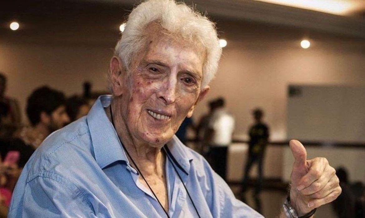 Newton trabalhou no jornal &ldquo;A Gazeta Esportiva&rdquo; por 38 anos e foi comentarista de boxe