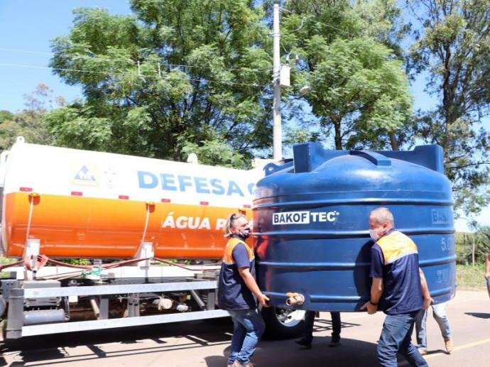 A primeira localidade a receber os equipamentos para armazenamento de &aacute;gua foi o Arroio dos Veados 2