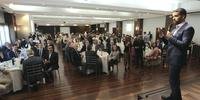 Leite durante evento com empresários em Caxias do Sul