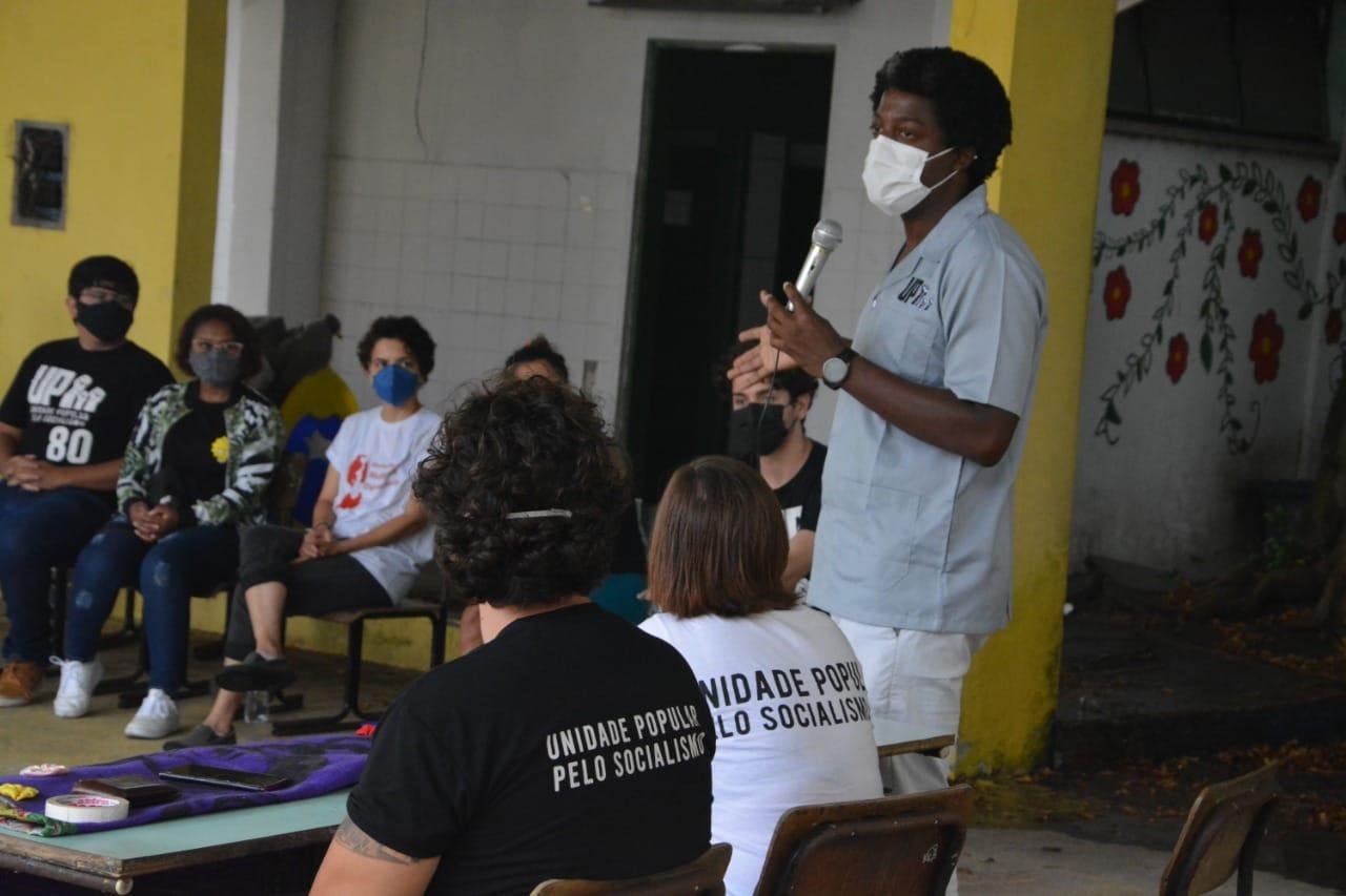 Segundo Leo Pericles, a classe trabalhadora precisa estar mais presente nas discuss&otilde;es pol&iacute;ticas