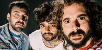 Fresno é uma banda de rock brasileira surgida em Porto Alegre no ano de 1999
