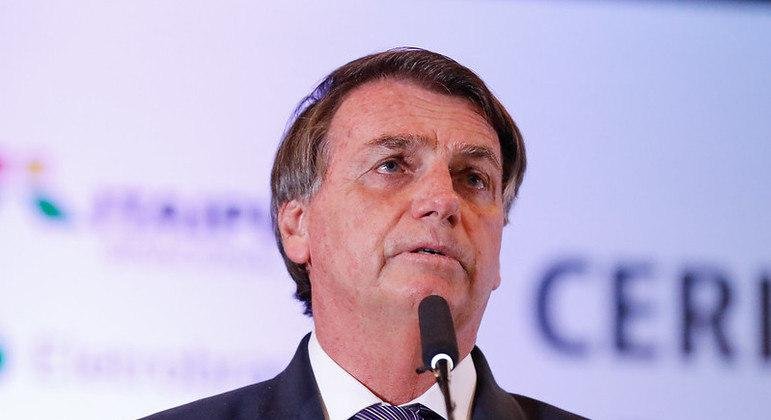 Bolsonaro criticou a decis&atilde;o da Col&ocirc;mbia de descriminalizar o aborto nas primeiras 24 semanas de gravidez