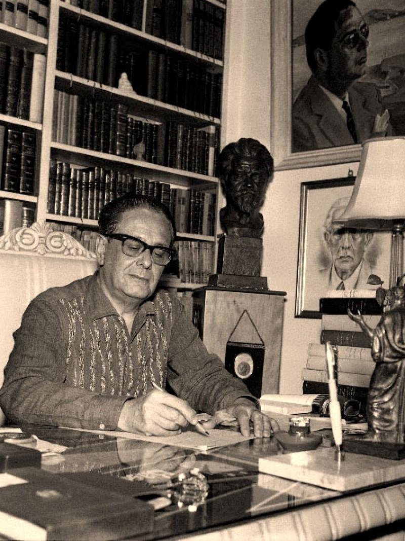 H&aacute; 119 anos, em 17 de fevereiro de 1903, nascia o professor, jornalista, escritor, poeta e cronista Manoelito de Ornellas