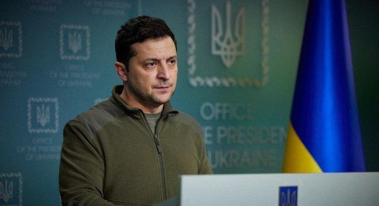 Zelenski concordou em dialogar com Moscou na fronteira da Ucr&acirc;nia com Belarus