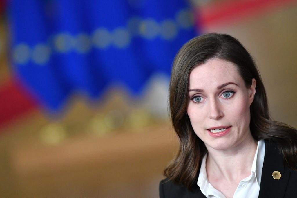 Sanna Marin fez o an&uacute;ncio nesta segunda-feira