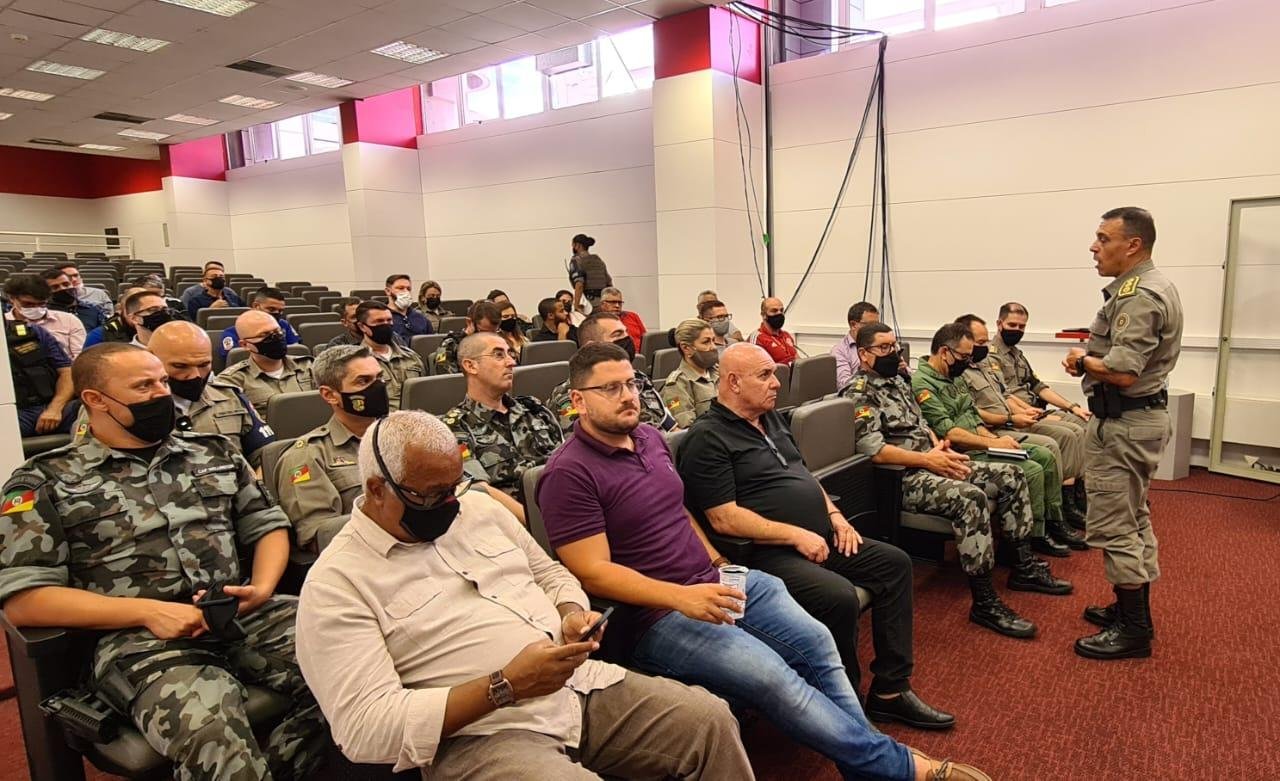 Brigada Militar realizou reuni&atilde;o antes do Gre-Nal 435