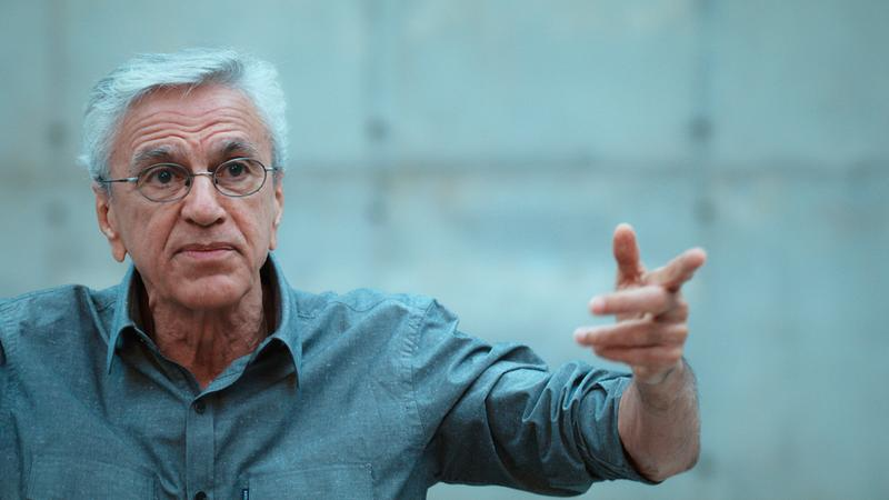 Caetano Veloso lidera nesta quarta-feira (9) uma manifesta&ccedil;&atilde;o em frente ao Congresso em Bras&iacute;lia